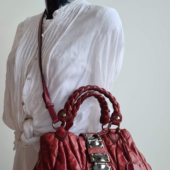 Miu Miu Matelassé Burgundy leather hobo handbag - Picture 6 of 15